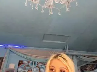 Camsoda Sex Cam of adrianna777