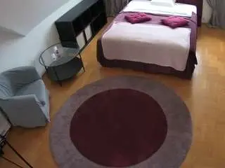 Camsoda Best live sex cam show of voyeurcam-julmodels-whitebed-1