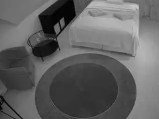Camsoda Free Live Porn of voyeurcam-julmodels-whitebed-1