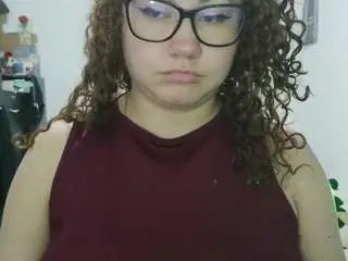 Camsoda Private Sex Chat of curly-greeneyed