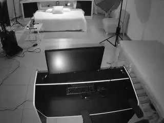 Camsoda Nude Webcam of voyeurcam-jb-photo-studio