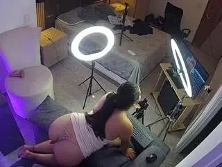 Camsoda Live Porn of voyeurcam-casa-salsa-bedroom-11