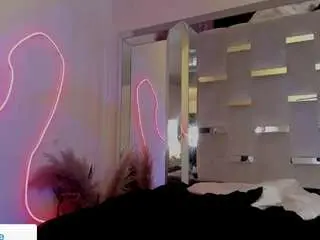 Camsoda Adult Video Chat of saraa-fox