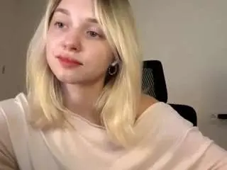 Camsoda Adult Webcam of twannasanchec