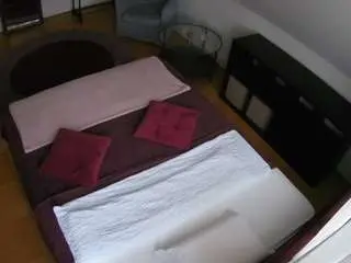 Camsoda Sex Cam of voyeurcam-julmodels-whitebed-2