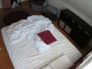 Camsoda Adult Video Chat of voyeurcam-julmodels-whitebed-2