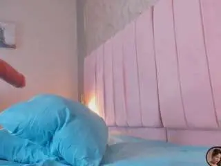 Camsoda Live Porn of hillary-collins