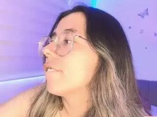 Camsoda Nude Webcam of sweettvera