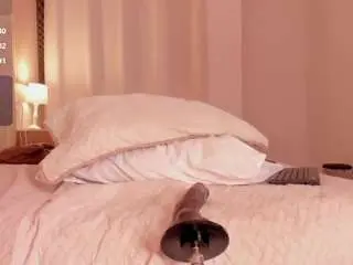 Camsoda Watch Live Sex Cams of rubi-foxx22