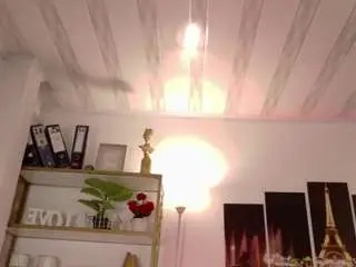 Camsoda Free Porn Cam of ellariojass