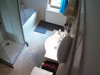 Camsoda Best live sex cam show of voyeurcam-julmodels-bath-2nd-2