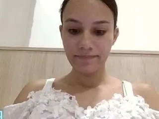Camsoda Sex Cam of kelayabrunette