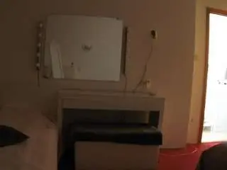 Camsoda Sex Cam of voyeurcam-julmodels-living-6