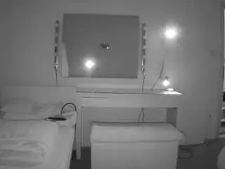 Camsoda Adult Video Chat of voyeurcam-julmodels-living-6