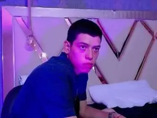 Camsoda Free Live Porn of dominate-alisson