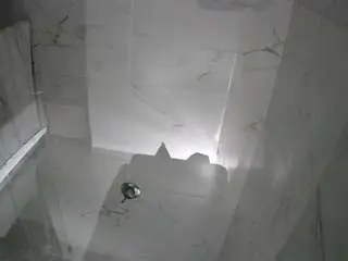 Camsoda Private Sex Chat of voyeurcam-casa-salsa-bathroom-11