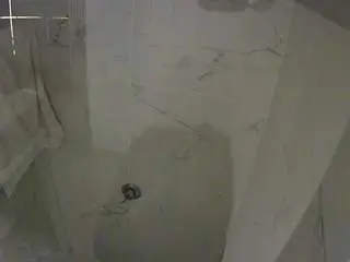 Camsoda Free Porn Cam of voyeurcam-casa-salsa-bathroom-11