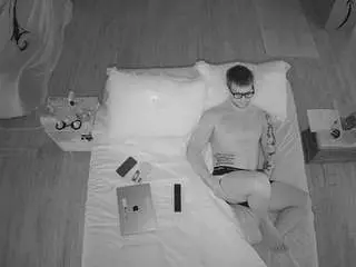 Camsoda Best Webcam of voyeurcam-celticiron-01