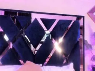 Camsoda Watch Live Sex Cams of megan-devon