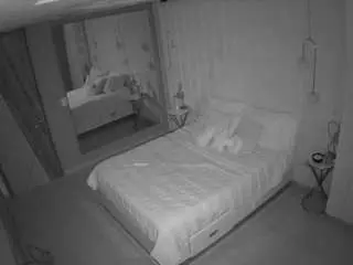 Camsoda Live Sex Cam of voyeurcam-casa-salsa-bedroom-2