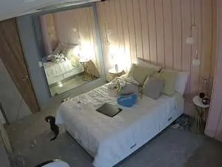 Camsoda Nude Webcam of voyeurcam-casa-salsa-bedroom-2
