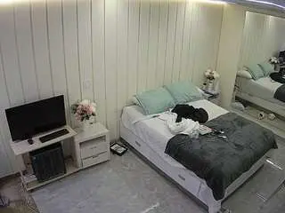 Camsoda Free Porn Cam of voyeurcam-casa-salsa-bedroom-5