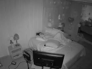 Camsoda Sex Cam of voyeurcam-casa-salsa-bedroom-5
