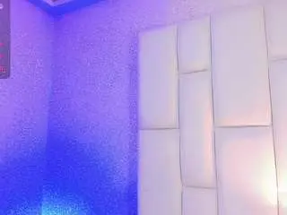 Camsoda Nude Webcam of angeles-bust