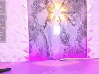 Camsoda Live Sex Cam of playful-violet