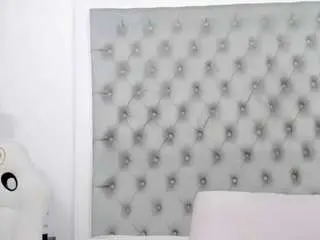 Camsoda Sex Chat of anette-cooper