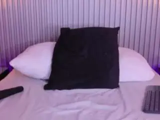 Camsoda Watch Live Sex Cams of meegan-red