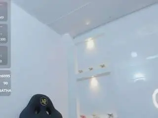 Camsoda Free Porn Cam of zenda-evans