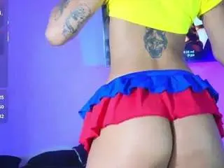 Camsoda Sex Cam of elissecinnamon