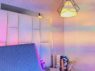 Camsoda Watch Live Sex Cams of lana-slim