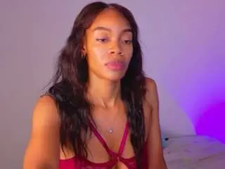 Camsoda Nude Webcam of tamylynn1