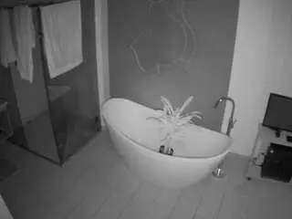 Camsoda Watch Live Sex Cams of voyeurcam-casa-salsa-bathroom-5