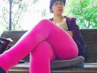 Camsoda Adult Video Chat of mellysquirtybiglabia