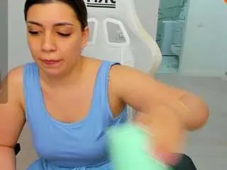 Camsoda Free Live Porn of eveeevian