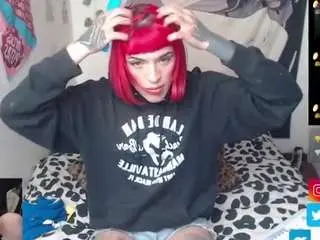 Camsoda Free Porn Cam of charlotbelucci
