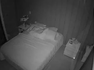 Camsoda Free Live Porn of voyeurcam-casa-salsa-bedroom-7