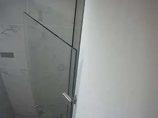 Camsoda Free Porn Cam of voyeurcam-casa-salsa-bathroom-7