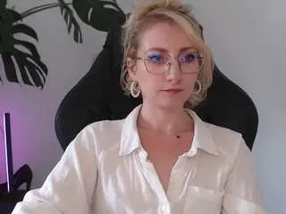 Camsoda Adult Webcam of cinderellamoon