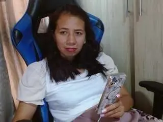 Camsoda Free Live Porn of gomezdanis01
