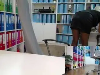 Camsoda Adult Webcam of legsoffice7