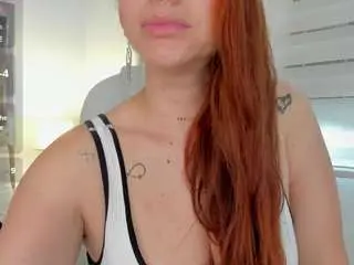 Camsoda Adult Video Chat of curvy-samantta