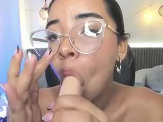 Camsoda Private Sex Chat of alana-martiins