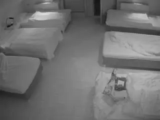 Camsoda Best Webcam of voyeurcam-julmodels-bed-6