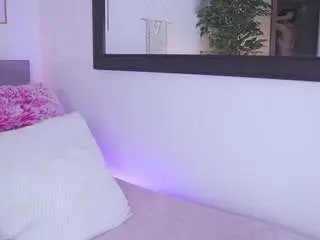 Camsoda Watch Live Sex Cams of lia-mackenzie