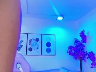 Camsoda Watch Live Sex Cams of lilamonroee