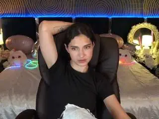 Camsoda Nude Webcam of babyflowerss